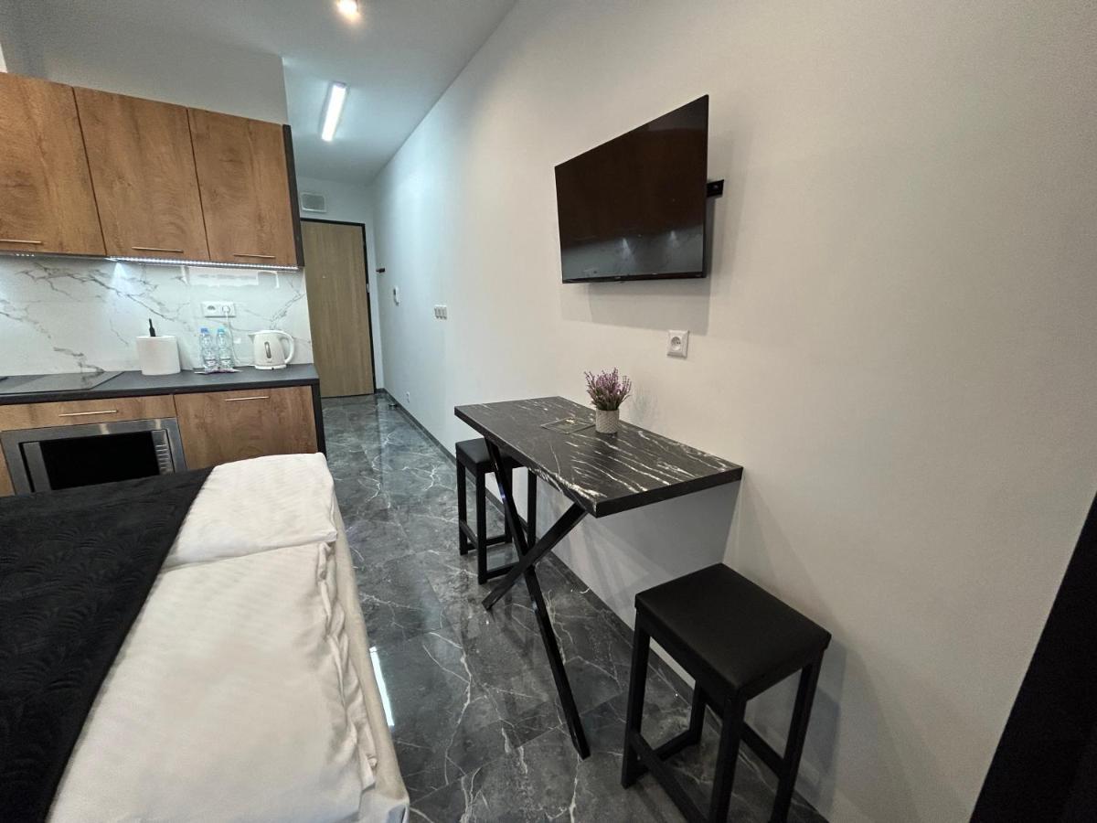 5 Place For You Varsovia Exterior foto